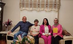 Bilecikli AK Kadınlardan emekli öğretmenler vefa