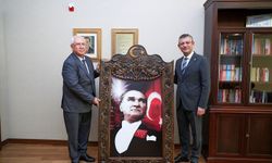 Muhittin Selvitopu'dan Özel'e ziyaret
